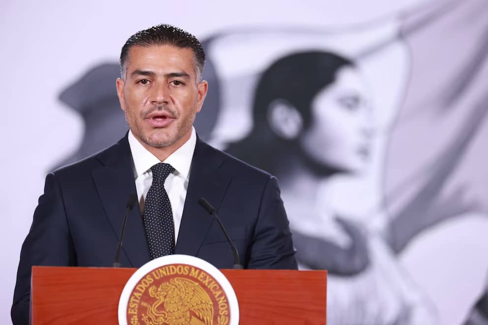 “Los Rusos” amenazan a Omar García Harfuch con cartulinas en Guerrero tras captura de “El Amarillo”