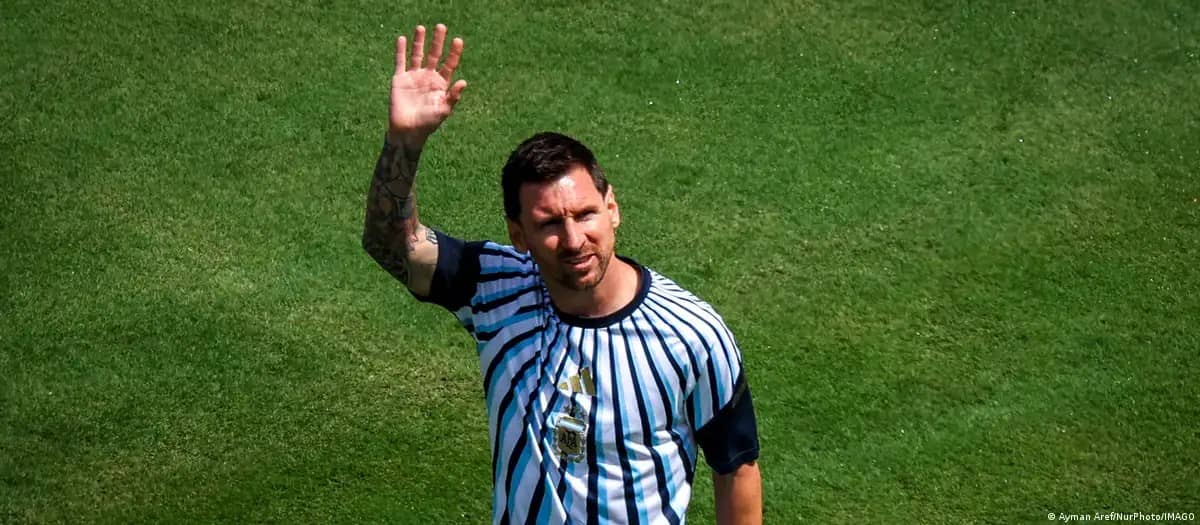 Infantino asegura que Messi “ha redefinido” el fútbol