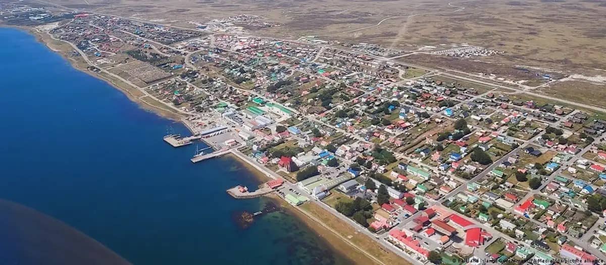 Reino Unido a Milei: las Malvinas “son británicas”