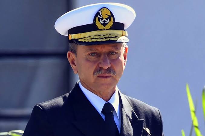 A Ojeda no lo hallan, pero sigue cobrando en la Marina; gana 150 mil al mes
