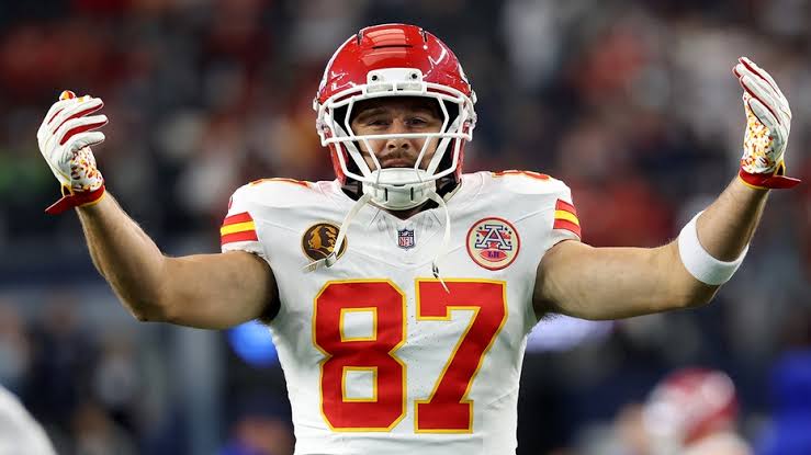 Travis Kelce, víctima de una estafa Ponzi de más de $35 millones de dólares