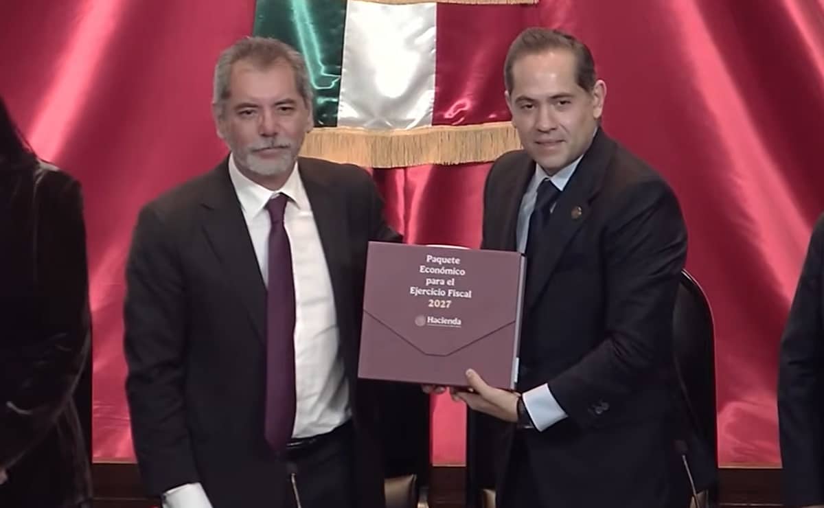 Hacienda entrega paquete económico 2027; estima crecimiento de 1.5 a 2.5% y 2.6% del PIB a programas sociales