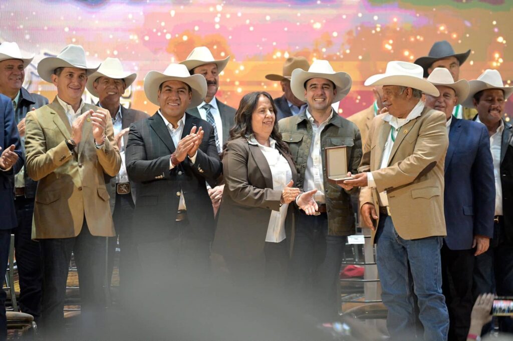 ERA CONVENCION GANADERA COAHUILA 1