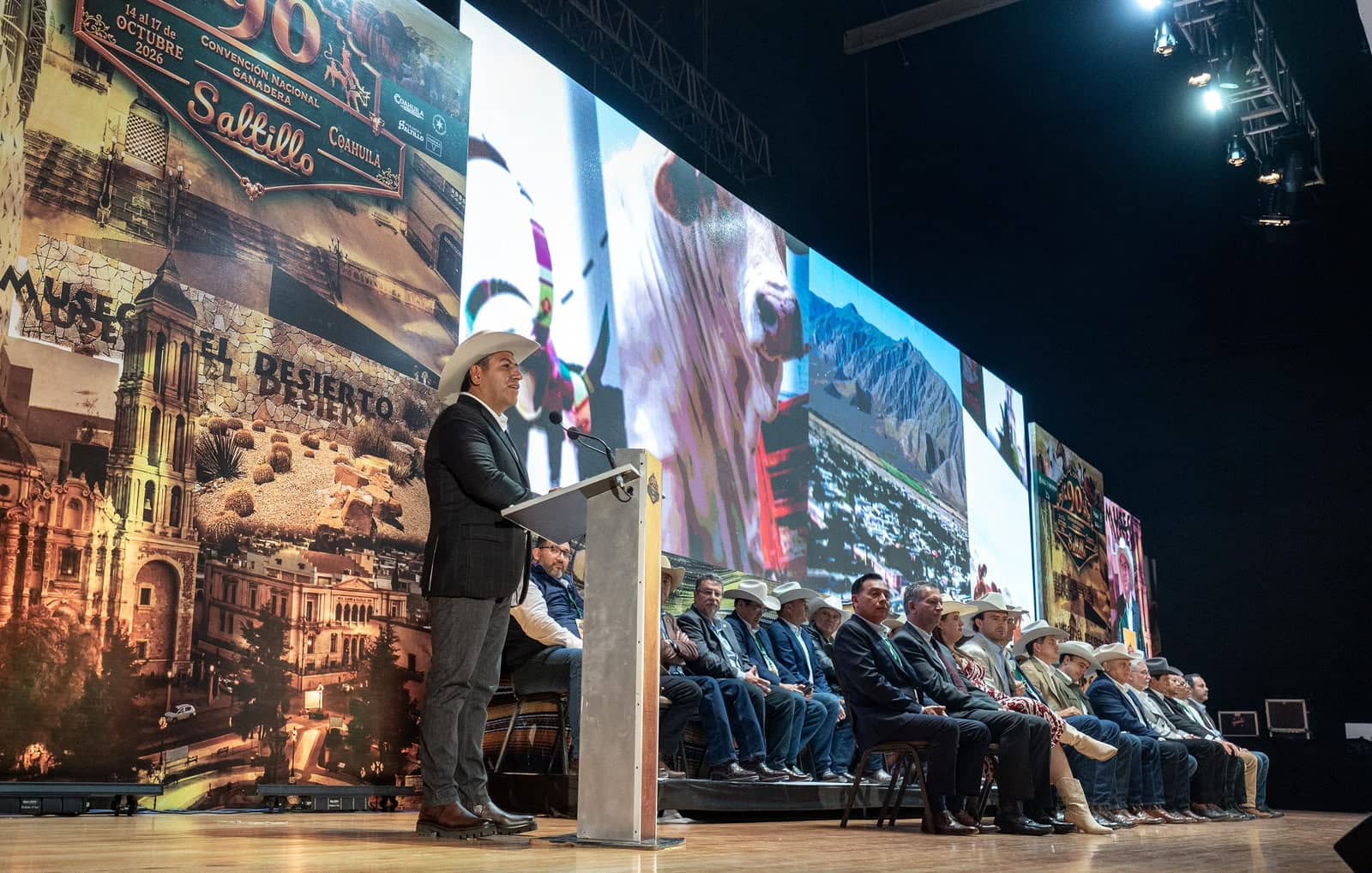 Eduardo Ramírez participa en la Convención Nacional Ganadera en Coahuila