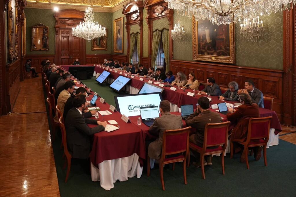 FOTO SEGUNDA FOTO PRINCIPAL ERA CON SHEINBAUM SOBRE SALUD Y VIVIENDA 1
