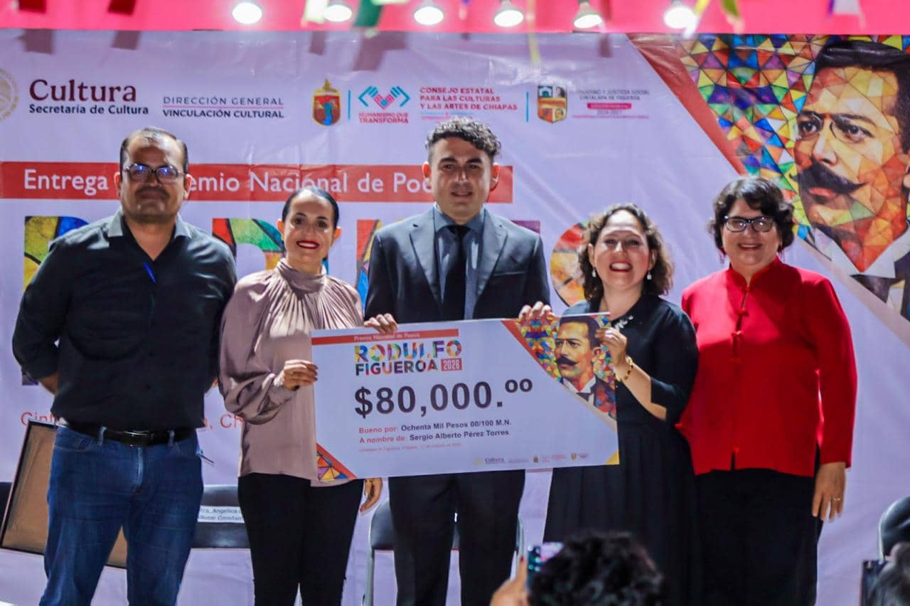 Coneculta y Ayuntamiento de Cintalapa entregan el Premio Nacional de Poesía Rodulfo Figueroa 2026