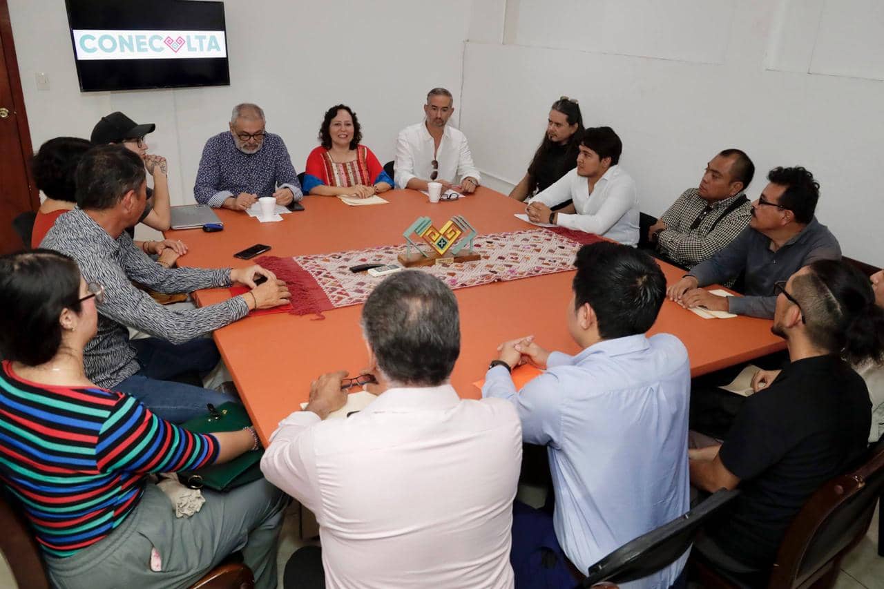 Coneculta y Aqua Laser entregan estímulos económicos a seleccionadas y seleccionados de la Convocatoria Dimensiones de Chiapas