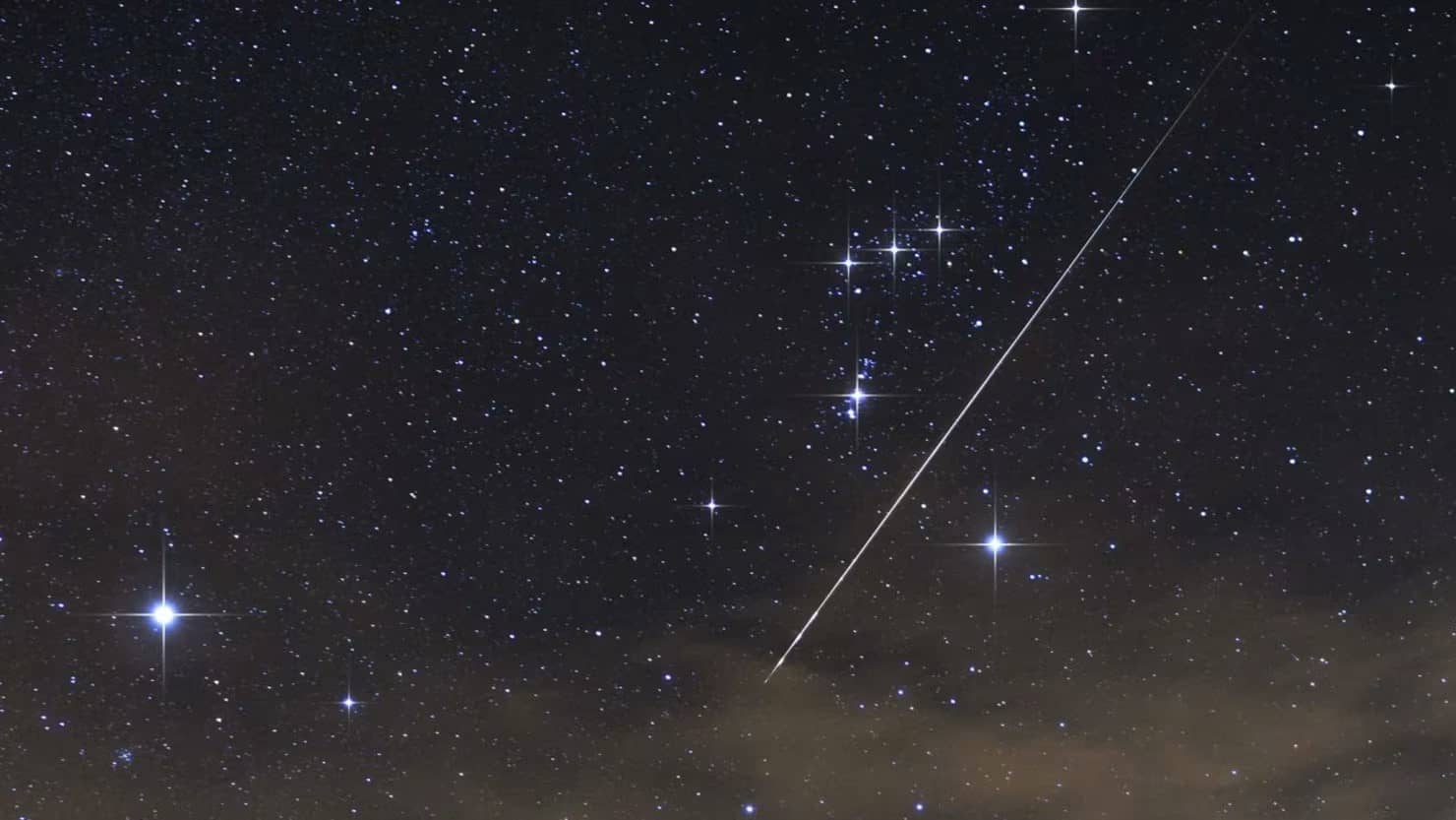 Llega la lluvia de meteoros Táuridas del Sur; prepárate para observar el cielo este 13 de octubre