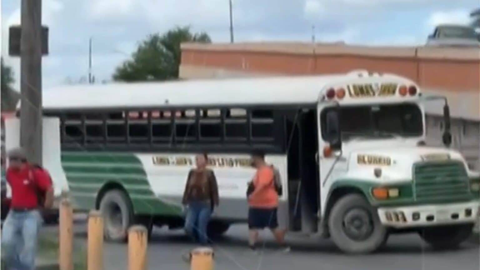 Reportan bloqueos en Tamaulipas tras detención de objetivo prioritario
